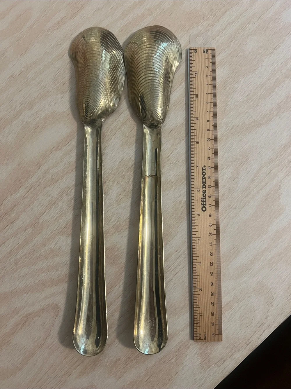 GOGO Brass-Colored Decorative Serving Spoon Pair